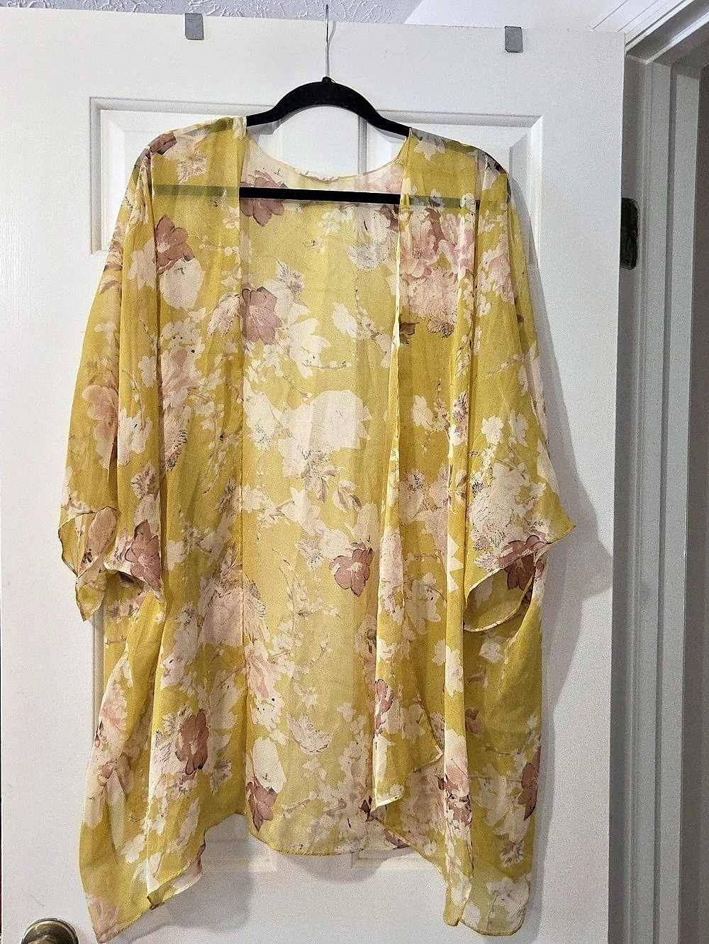COTTON CANDY Floral Tunic in Yellow & Pink Size Small